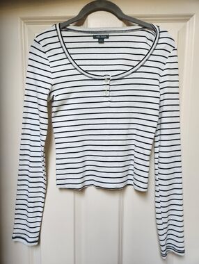 Wild Fable Women’s Striped Long Sleeve Scoop Neck Top - White/Black, XS